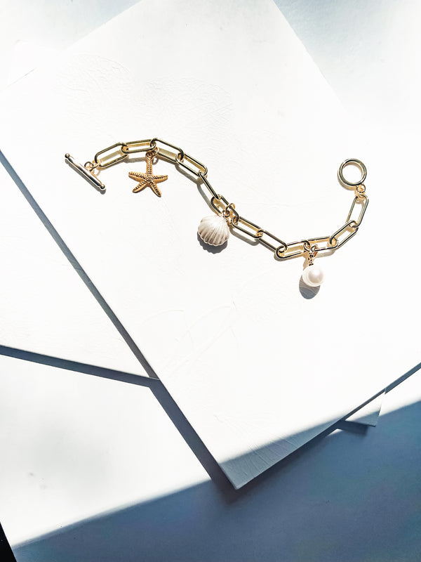 Seaside Charm Toggle Braceket