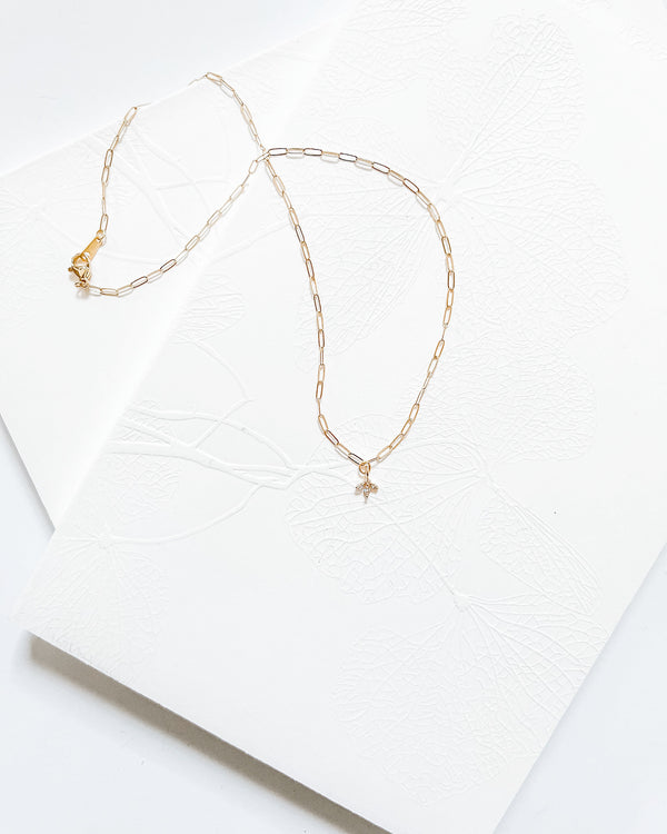 Minimalist 16K Gold Paperclip Chain Necklace